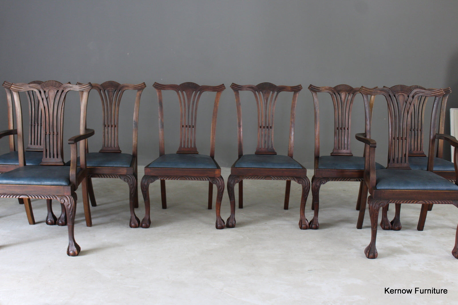 Set 8 Chippendale Style Dining Chairs - Kernow Furniture