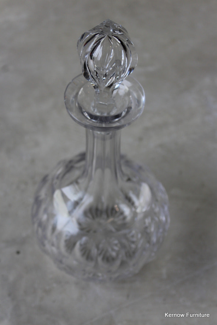 Cut Glass Decanter - Kernow Furniture