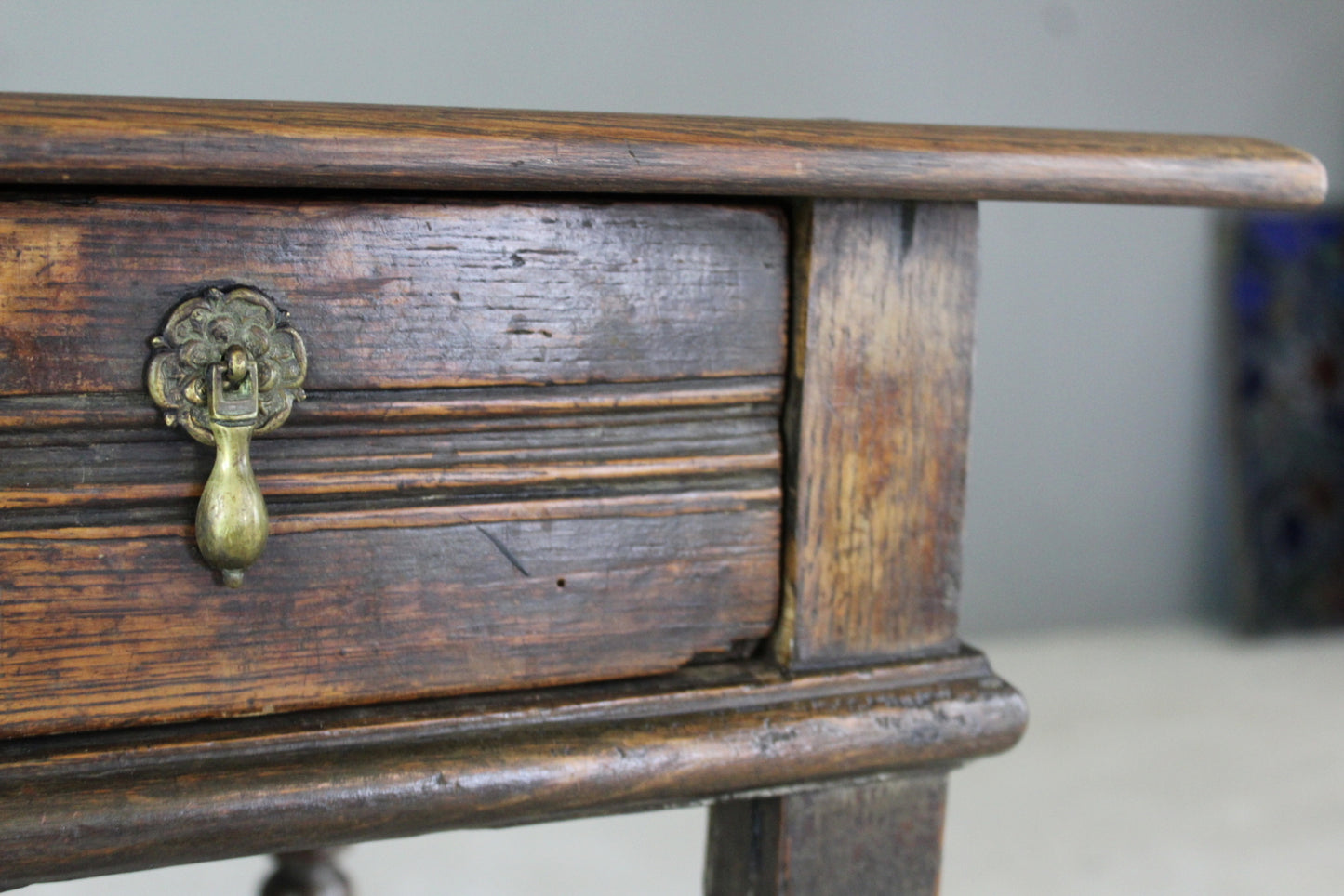 Rustic Oak Side Table - Kernow Furniture