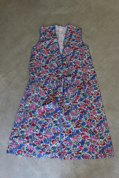 Vintage Floral Cotton Apron - Kernow Furniture