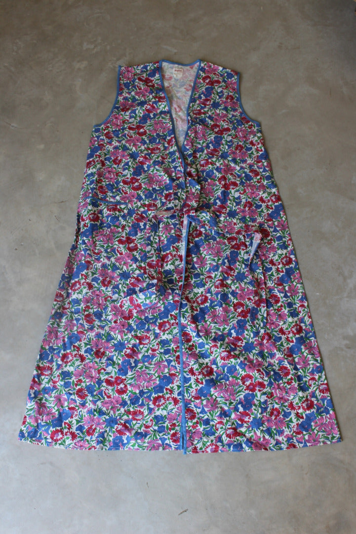 Vintage Floral Cotton Apron - Kernow Furniture