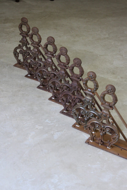 Ornate Cast Iron Wall Brackets - Kernow Furniture