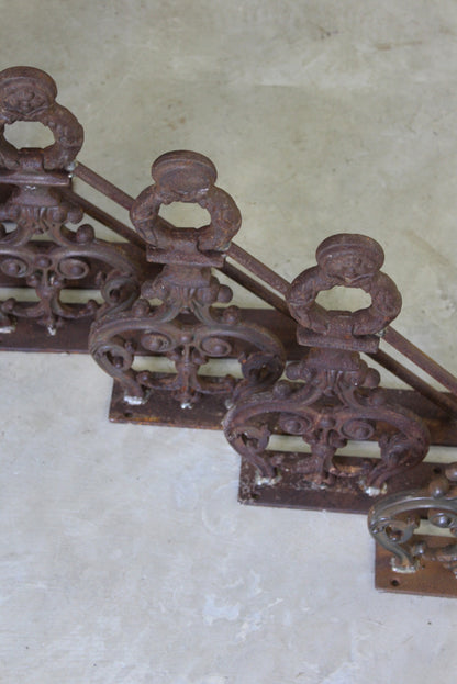 Ornate Cast Iron Wall Brackets - Kernow Furniture