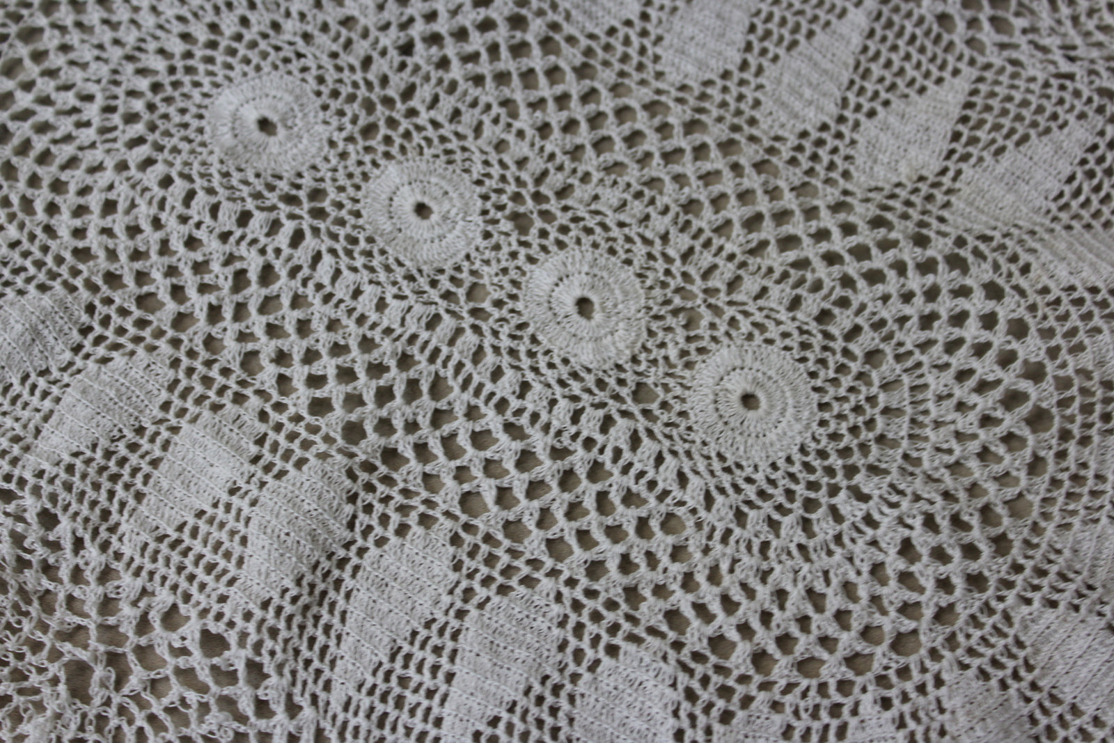 Pair Vintage Lace Table Mats - Kernow Furniture