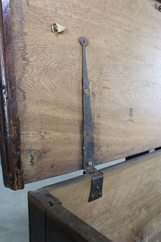 Antique Oak Mule Chest - Kernow Furniture