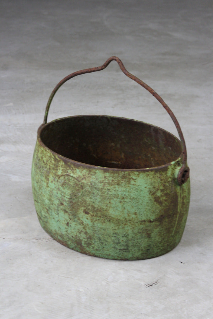 Cast Iron Cooking Pot - Kernow Furniture