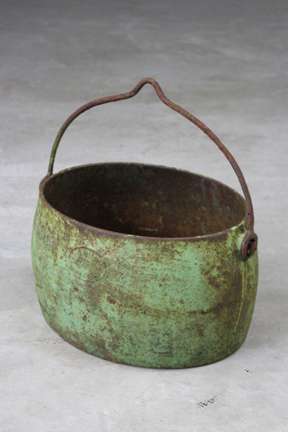 Cast Iron Cooking Pot - Kernow Furniture