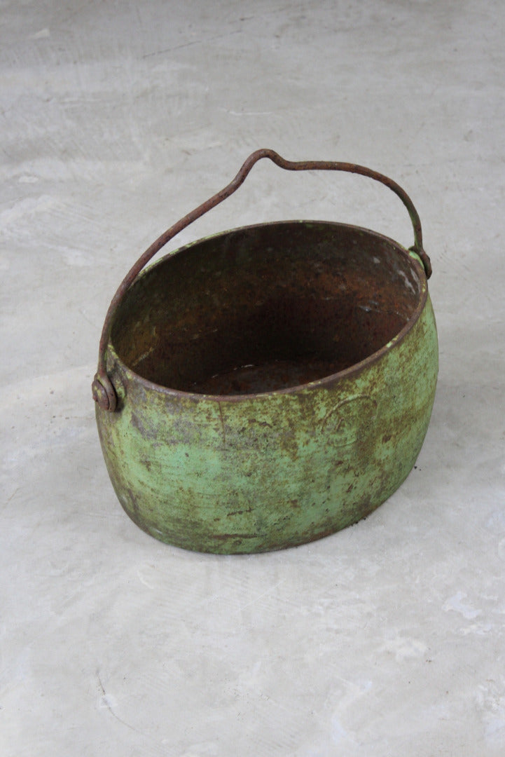 Cast Iron Cooking Pot - Kernow Furniture