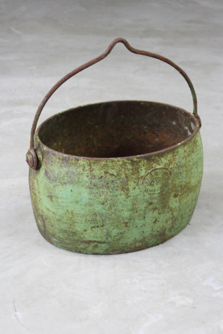 Cast Iron Cooking Pot - Kernow Furniture