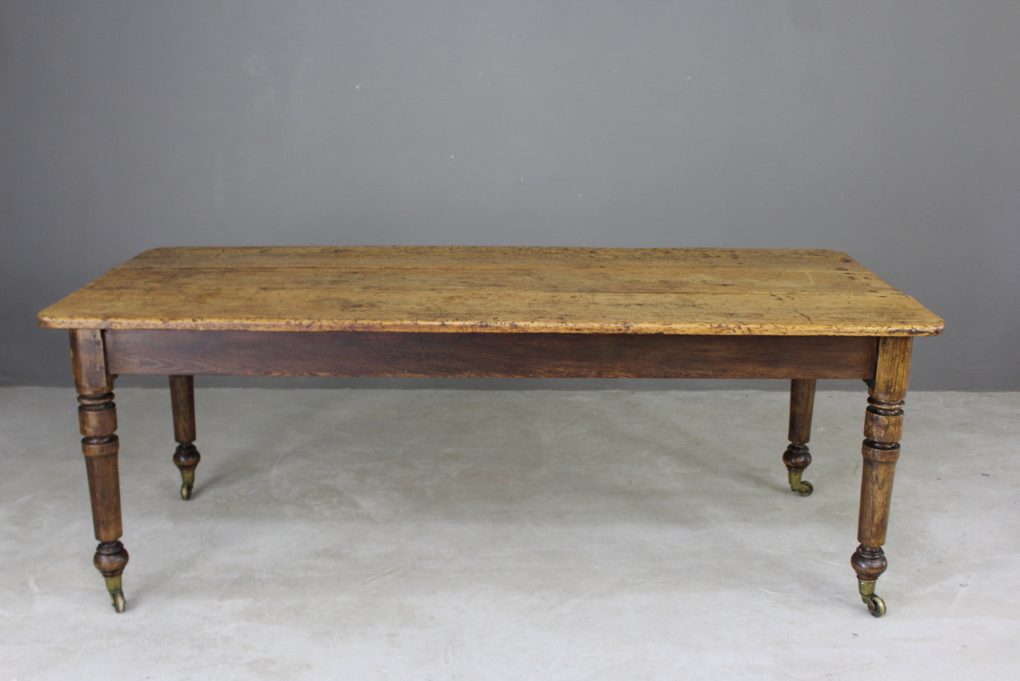 Large Pine Farmhouse Kitchen Table - Kernow Furniture