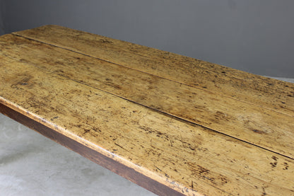 Large Pine Farmhouse Kitchen Table - Kernow Furniture