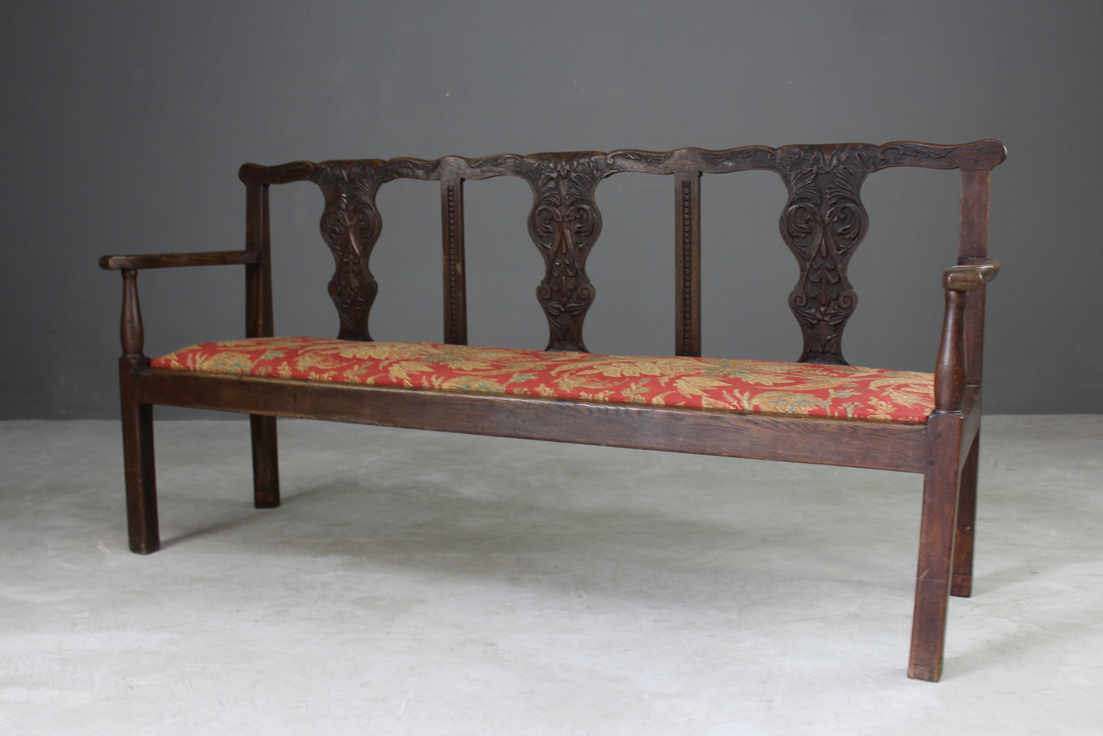 Oak Chippendale Style Settee - Kernow Furniture