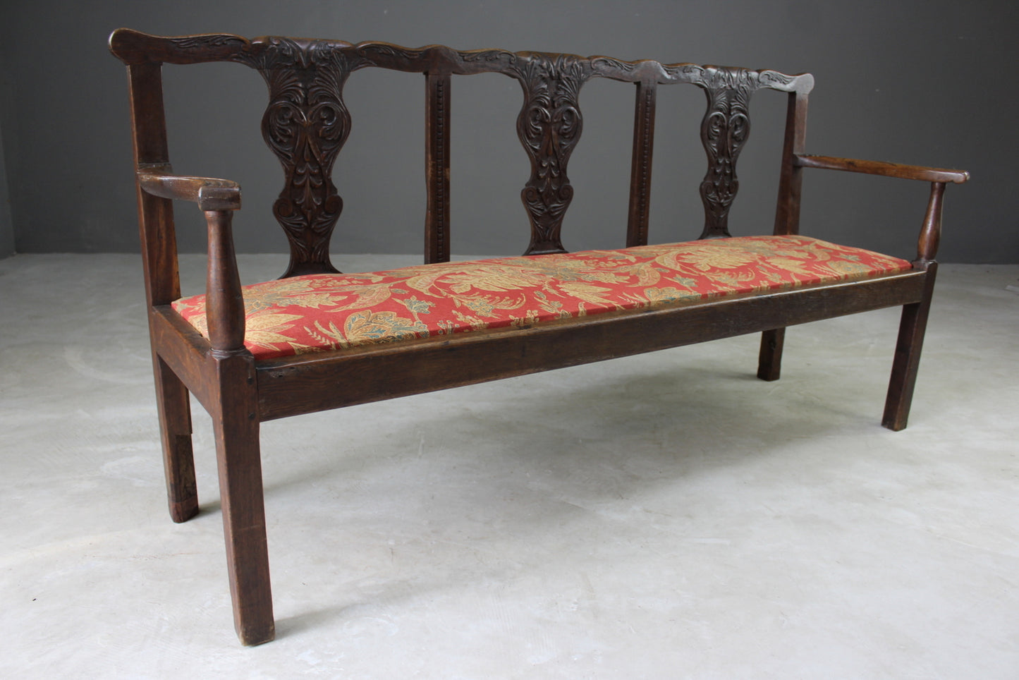 Oak Chippendale Style Settee - Kernow Furniture