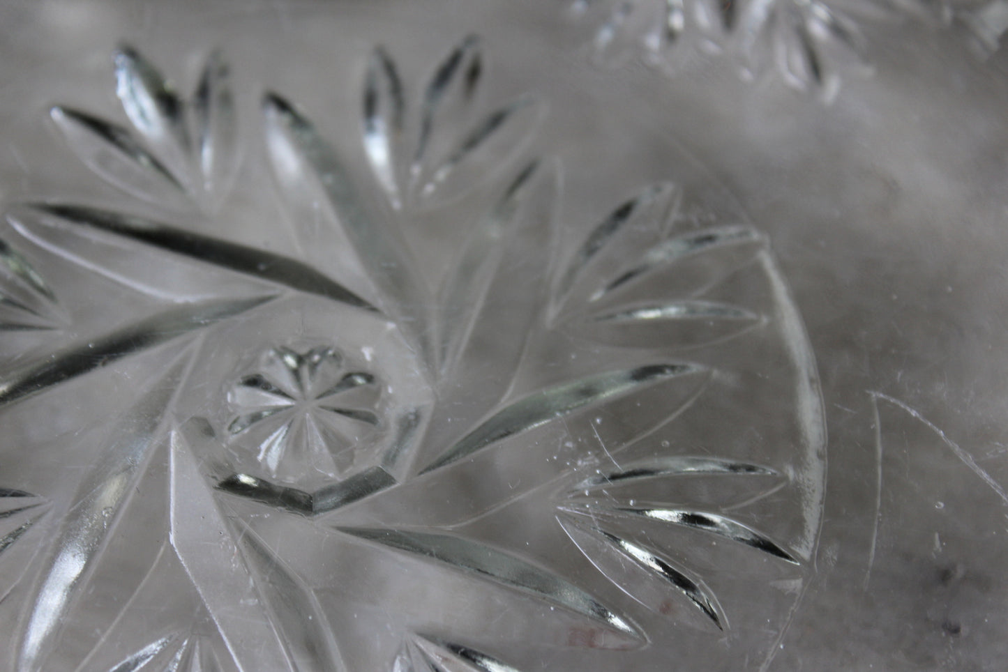 Glass Cake Stand & Salad Bowl - Kernow Furniture