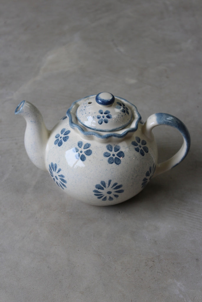 Presingoll Cornish Pottery Tea Pot - Kernow Furniture