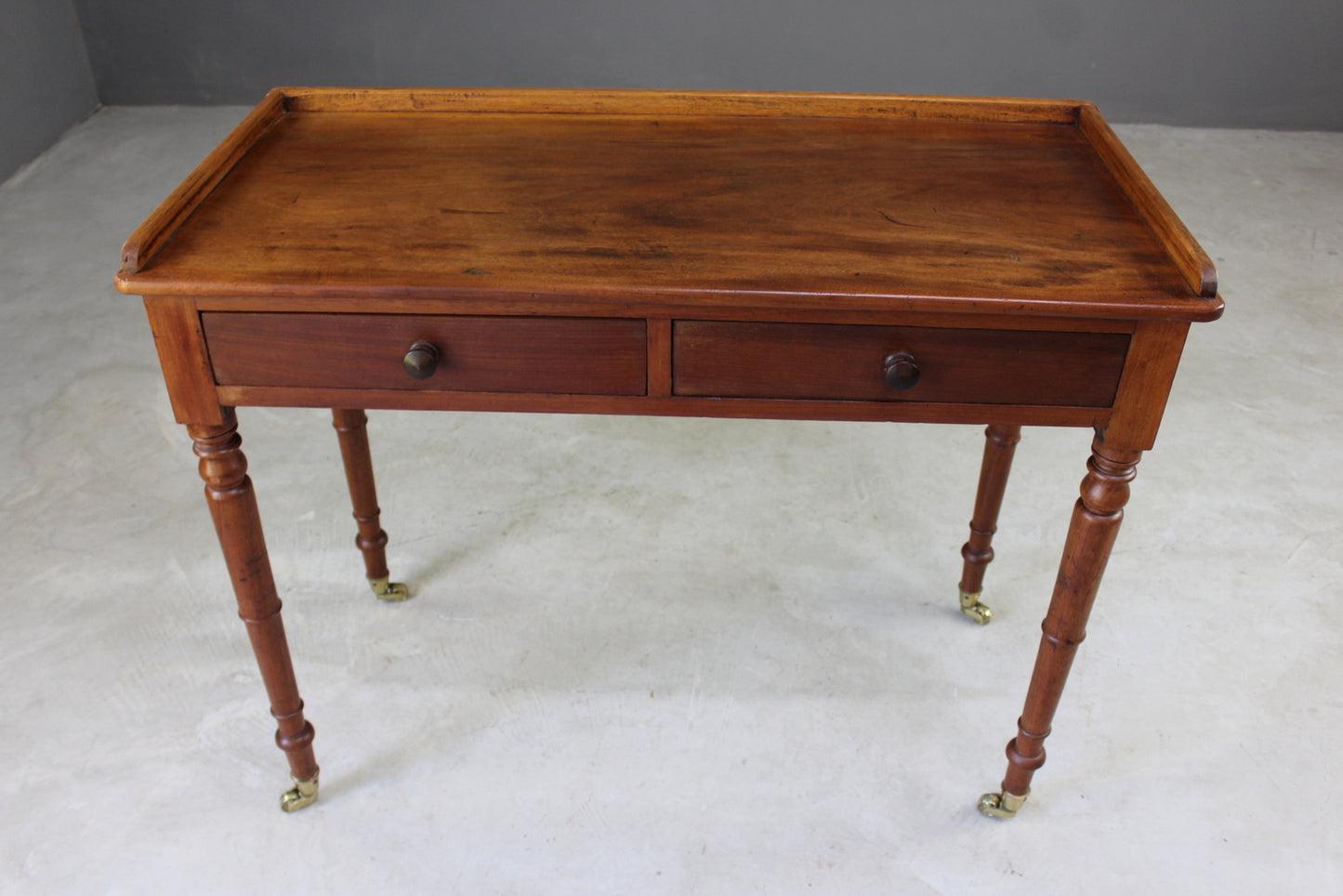 Victorian Mahogany Side Table - Kernow Furniture