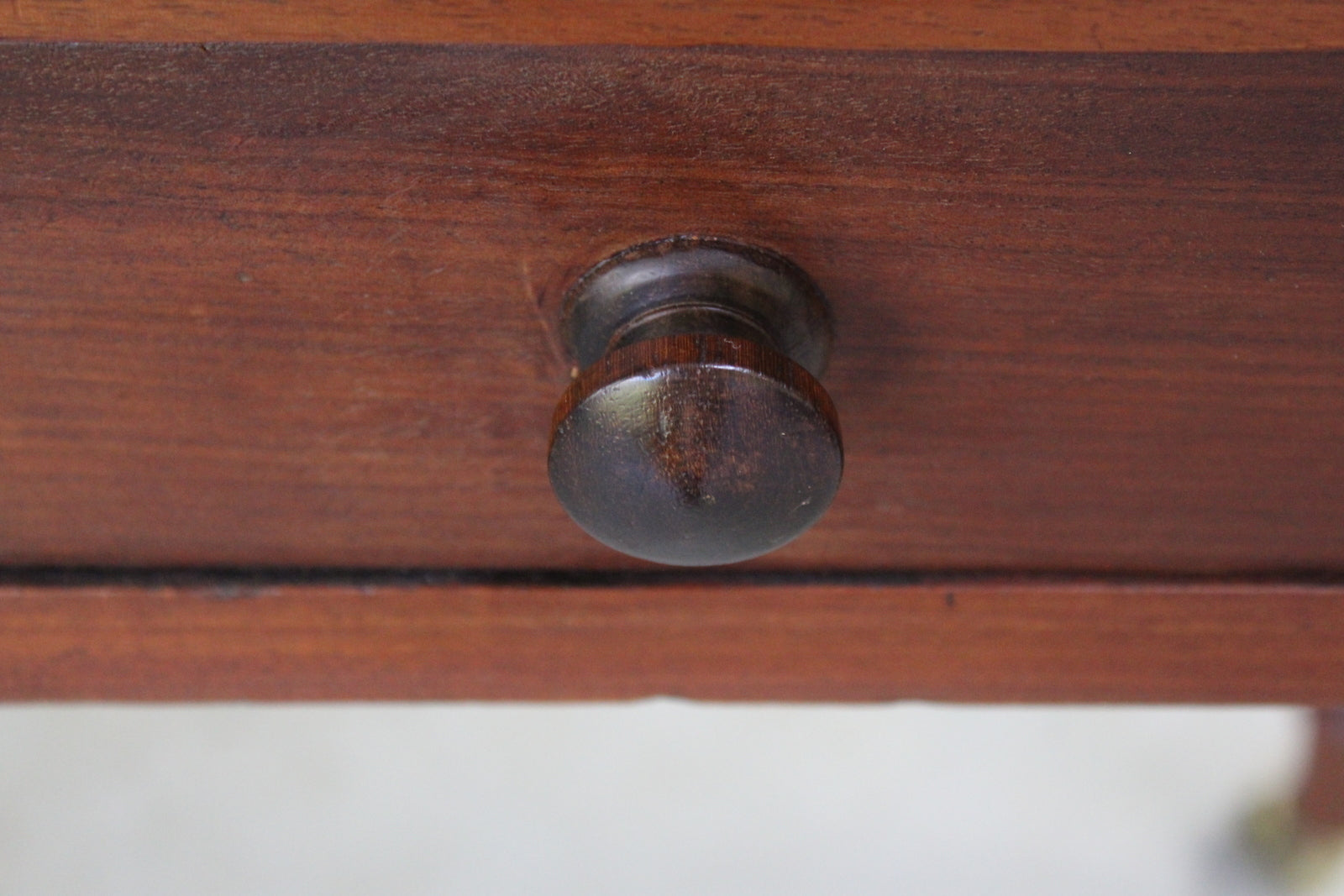 Victorian Mahogany Side Table - Kernow Furniture