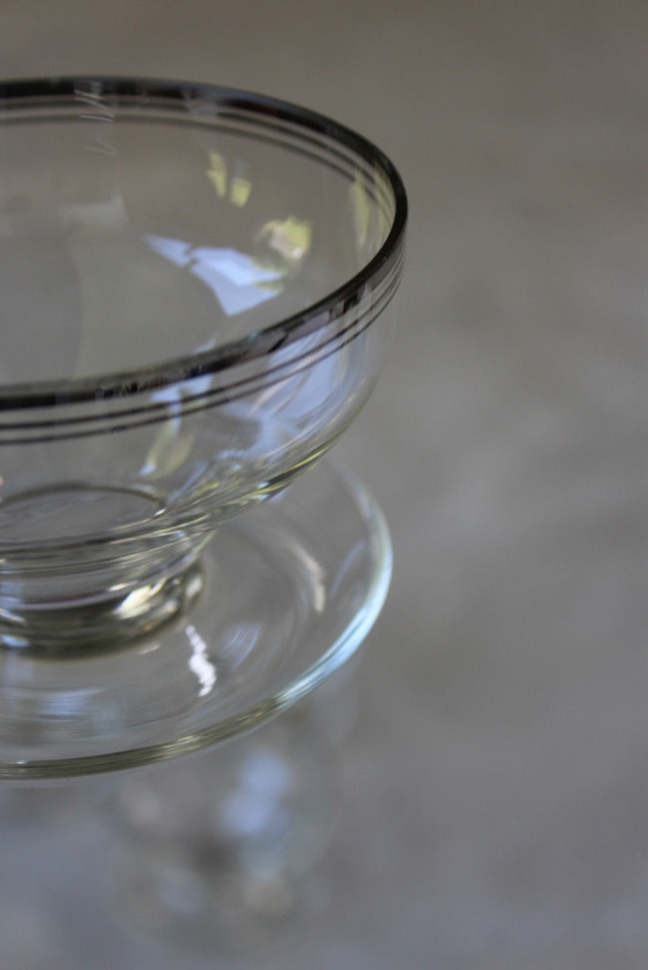 4 Vintage Glass Ice Cream Dessert Bowls - Kernow Furniture