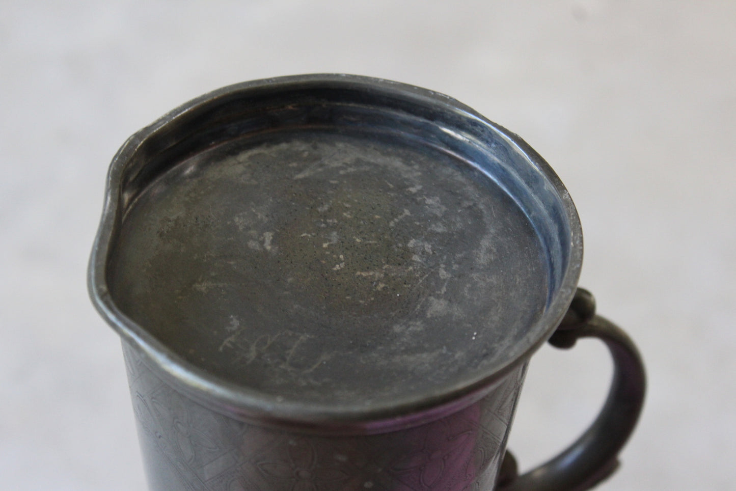 Victorian Pewter Pint Tankard - Kernow Furniture