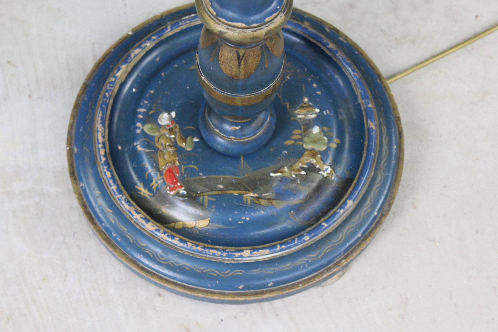 Blue Chinoiserie Standard Lamp - Kernow Furniture