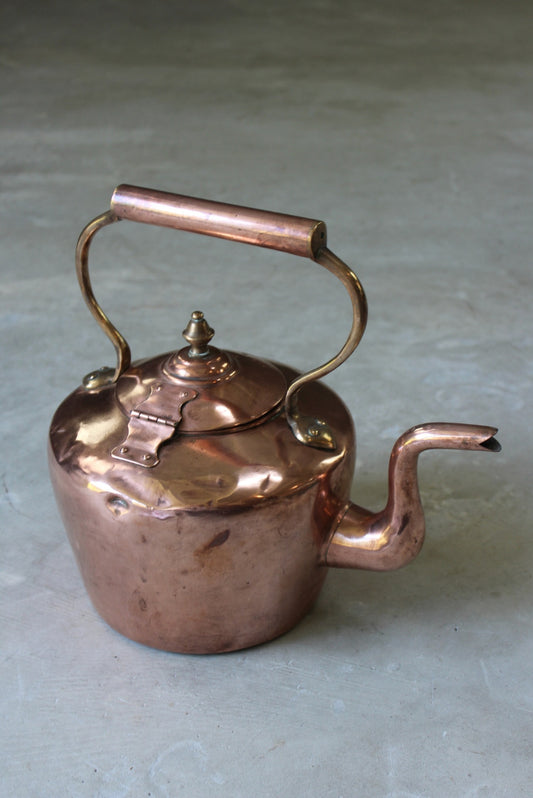 Antique 8 Pint Copper Kettle - Kernow Furniture