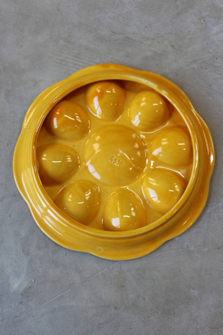 Retro Devilled Egg Plate - Kernow Furniture