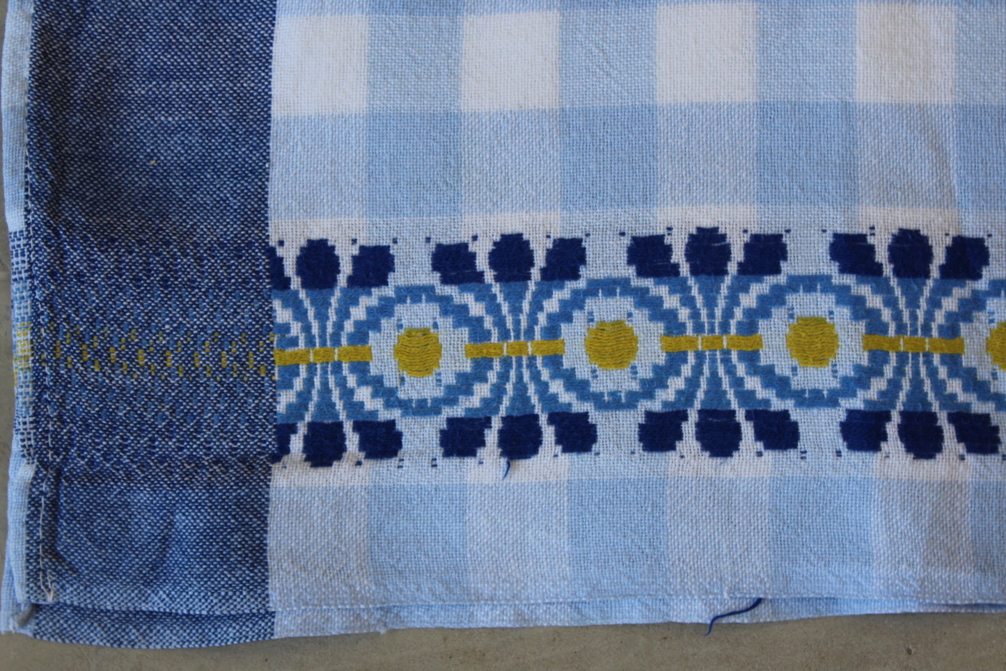 Vintage Scandi Style Tablecloth - Kernow Furniture