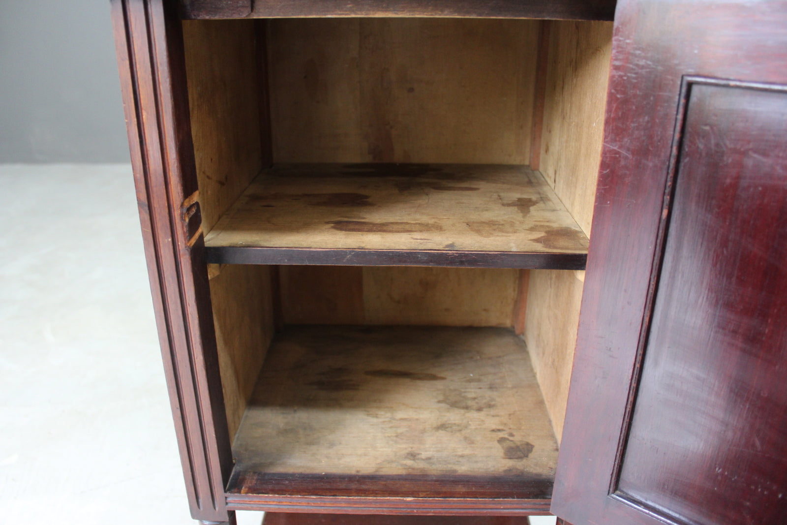 Victorian Mahogany Pot Cupboard - Kernow Furniture