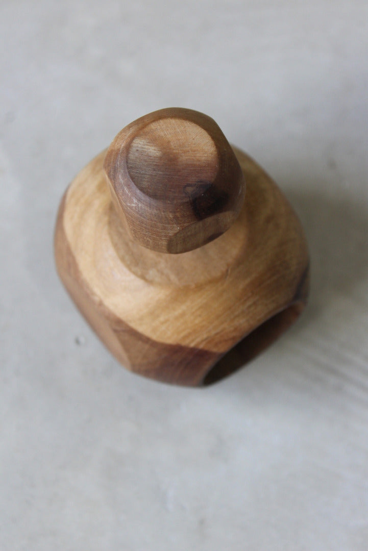 Walnut Screw Nut Cracker - Kernow Furniture