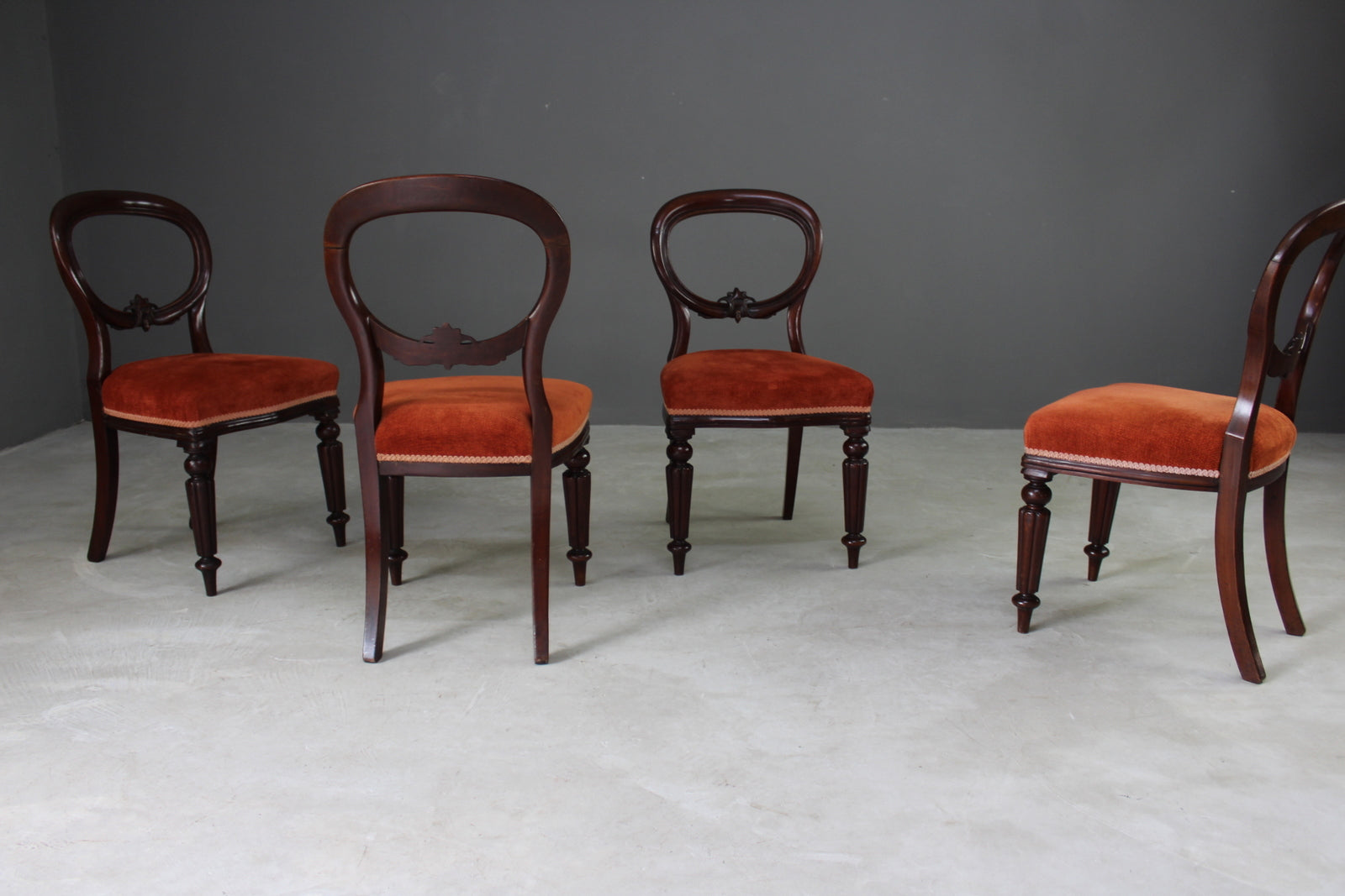 Set 4 Mahogany Balloon Back Dining Chairs - Kernow Furniture