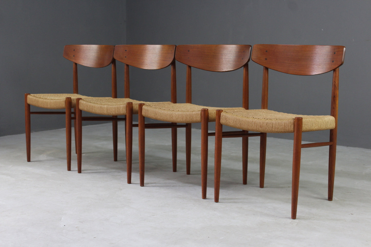 4 AM Mobler 501 Danish Dining Chairs - Kernow Furniture