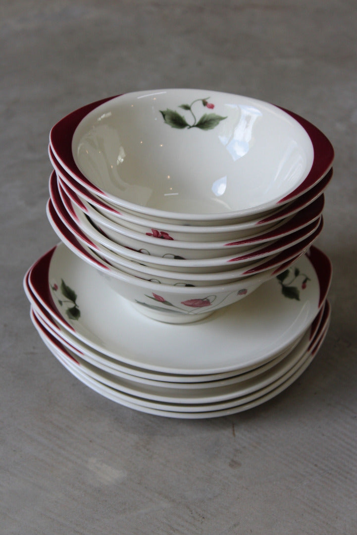 6 Wedgwood Mayfield Bowls & Saucers - Kernow Furniture