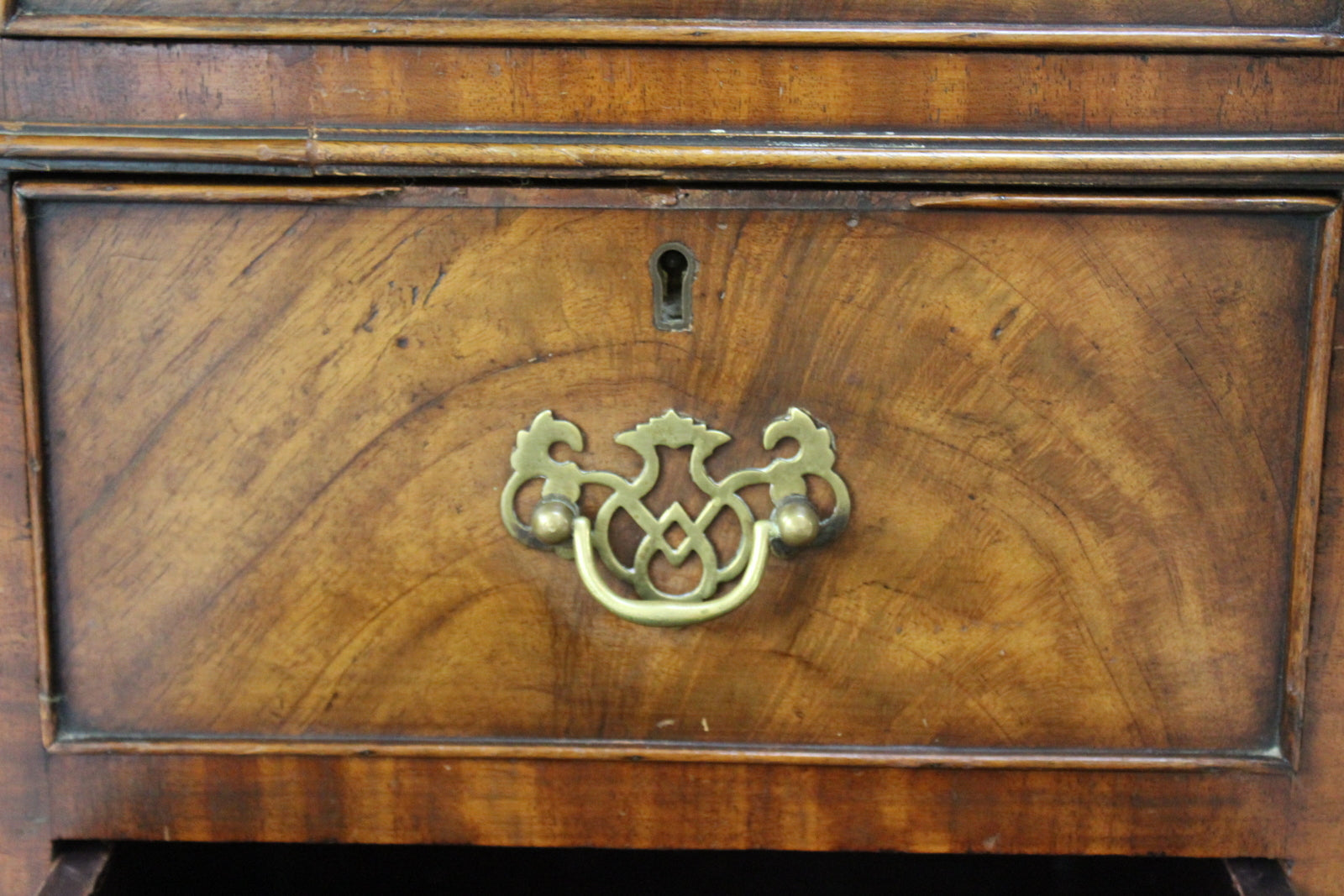 Antique Style Twin Pedestal Mahogany Desk - Kernow Furniture