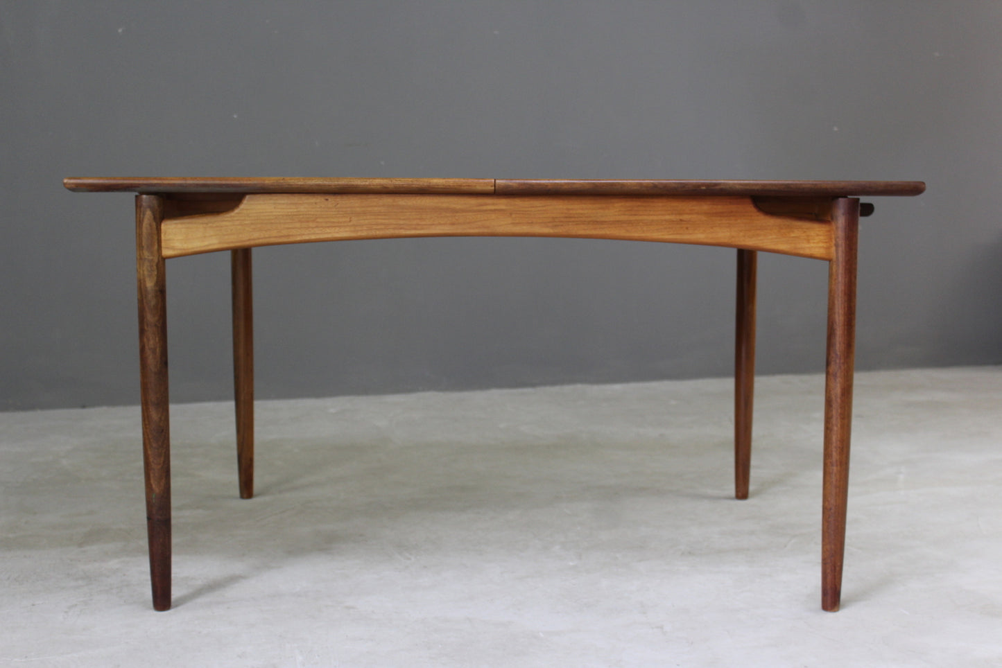 Retro G Plan Extending Dining Table - Kernow Furniture