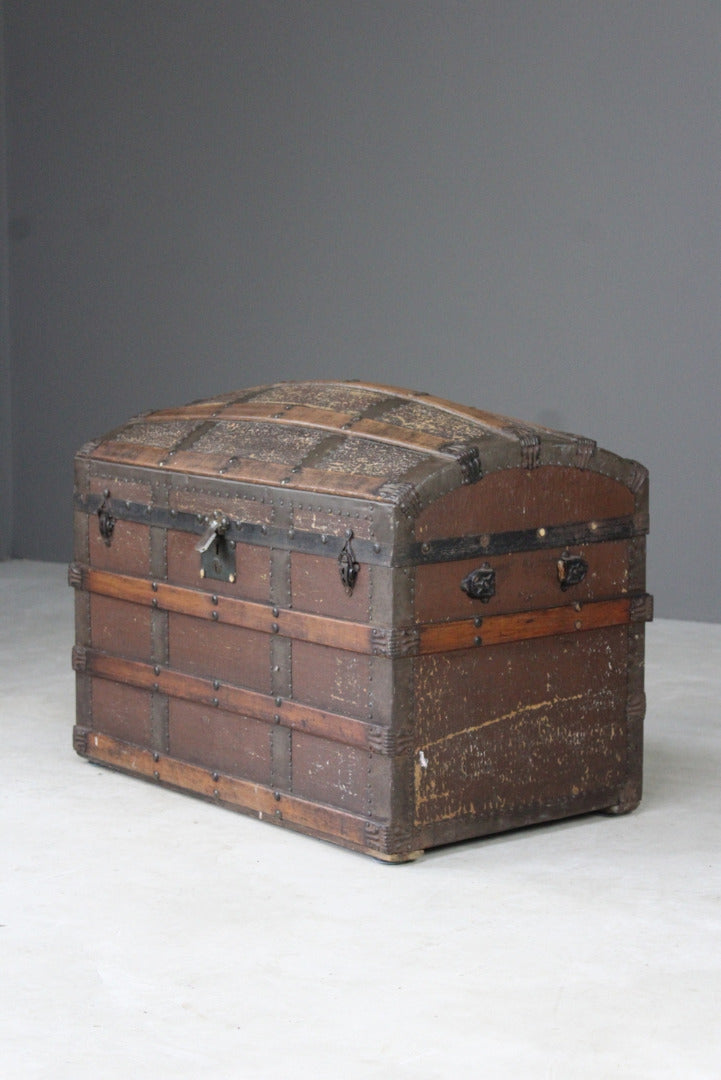 Large Vintage Dome Top Trunk - Kernow Furniture