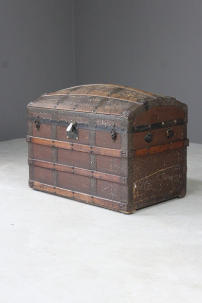 Large Vintage Dome Top Trunk - Kernow Furniture