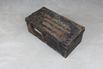 Black Metal Trunk - Kernow Furniture