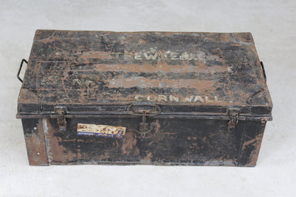 Black Metal Trunk - Kernow Furniture