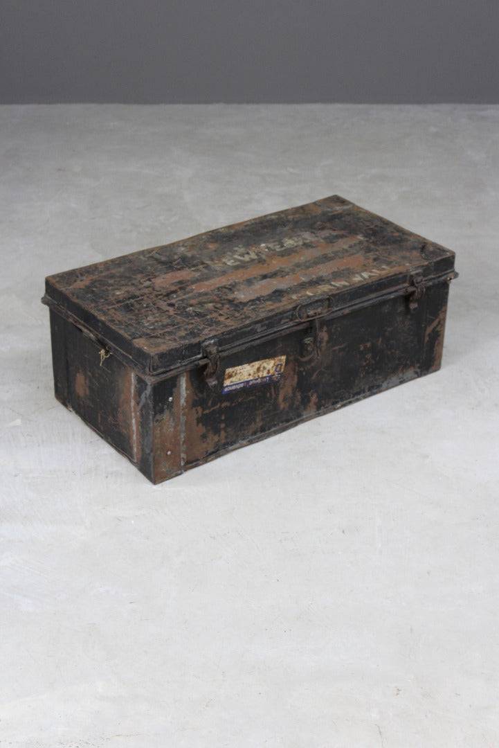 Black Metal Trunk - Kernow Furniture