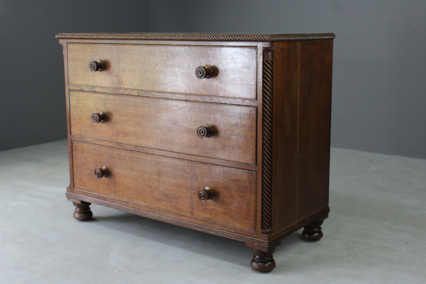 Antique Oak Chest of Drawers - Kernow Furniture