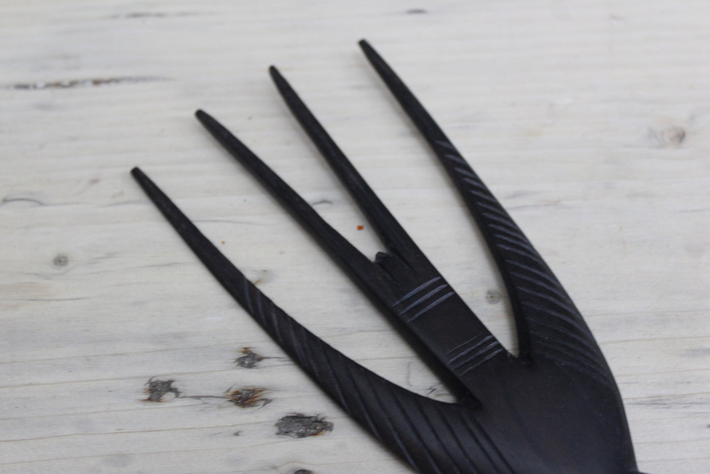 African Ebony Swallow Comb - Kernow Furniture