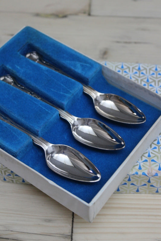 Boxed EPNS Grapefruit Spoons - Kernow Furniture
