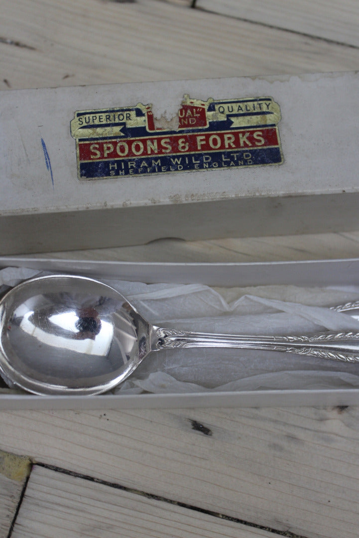 Hiram Wild Dessert Spoon - Kernow Furniture