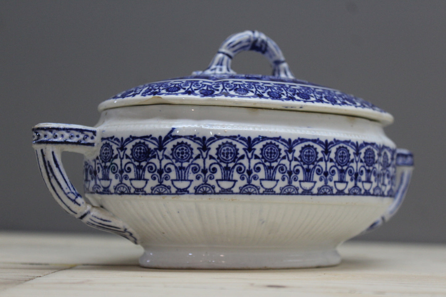 Victorian Blue & White Tureen - Kernow Furniture