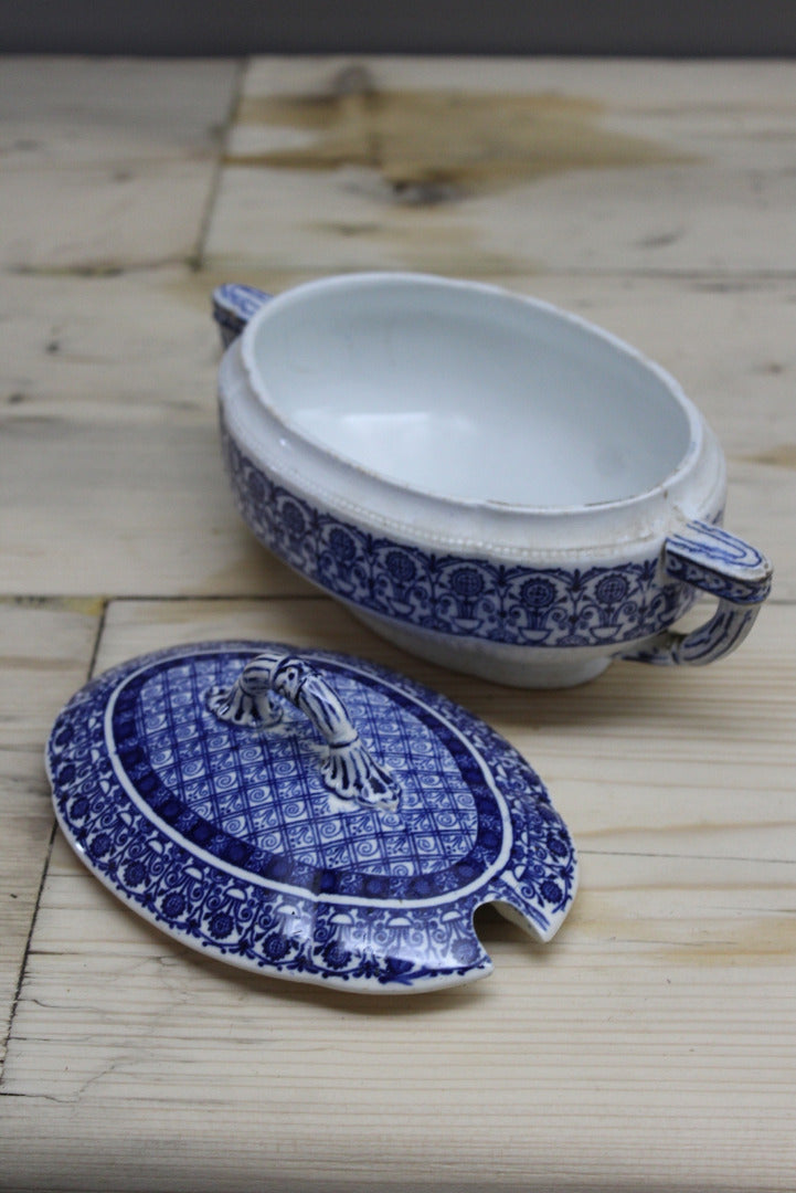 Victorian Blue & White Tureen - Kernow Furniture