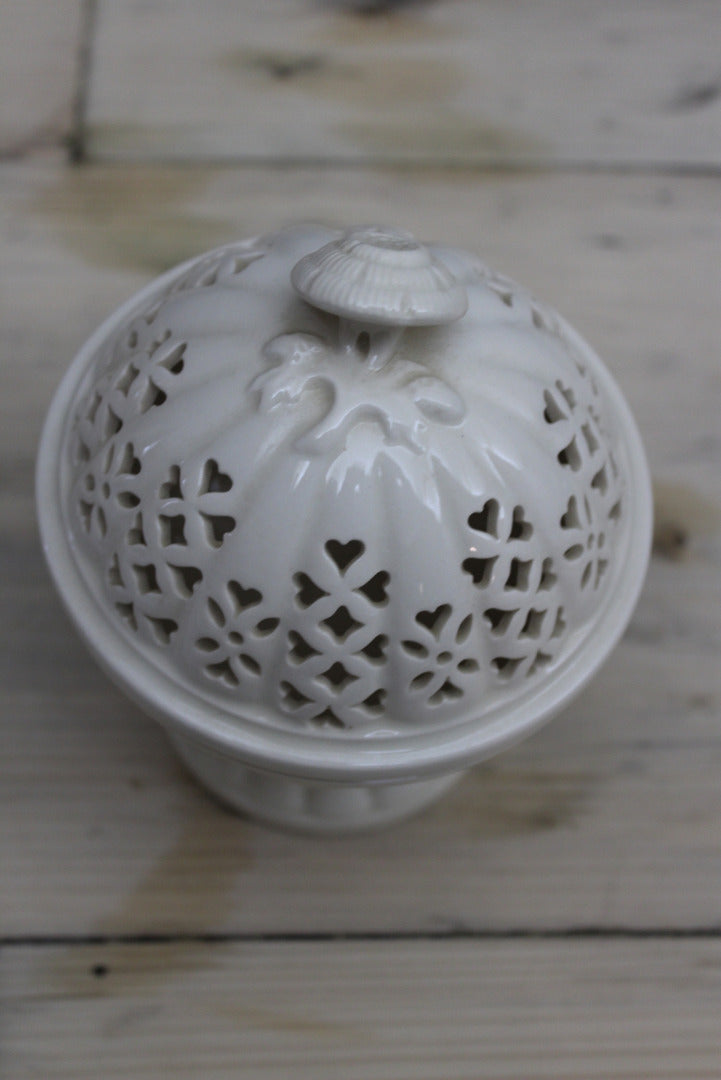 Leedsware Classical Pierced Lidded Pot - Kernow Furniture