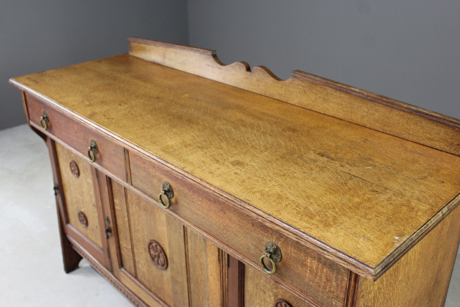 Arts & Crafts Oak Sideboard - Kernow Furniture