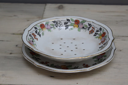 Hand Painted Fruit Sieve & Saucer - Kernow Furniture