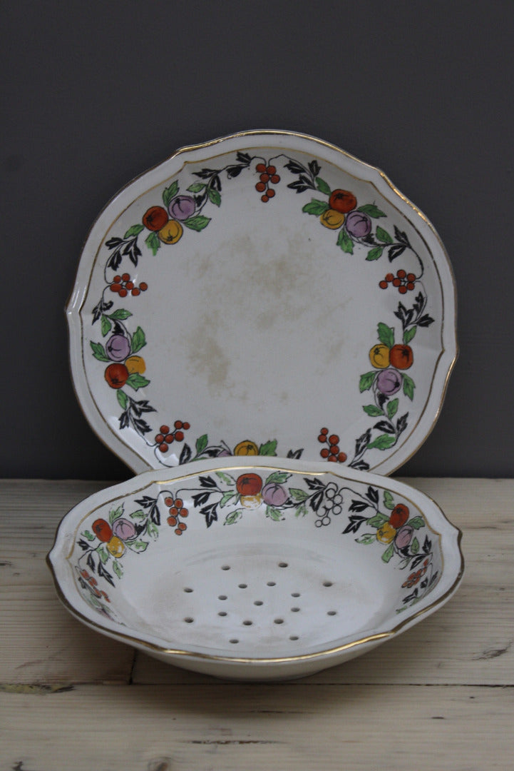 Hand Painted Fruit Sieve & Saucer - Kernow Furniture