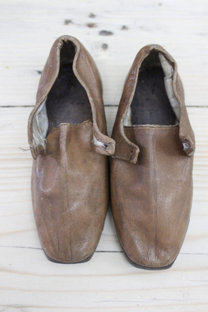 Vintage Hand Made Childs Leather Shoes - Kernow Furniture